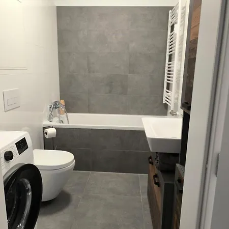 Prudy Pre 4 Ludi Apartament *