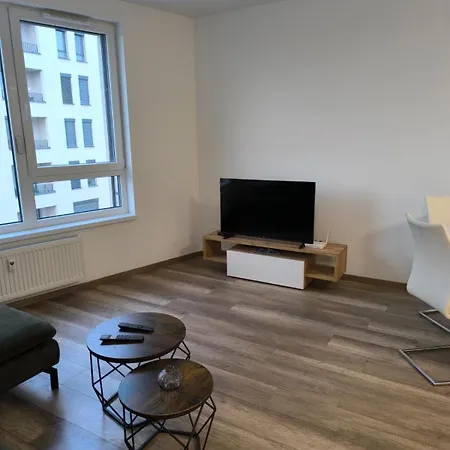 Prudy Pre 4 Ludi Apartament Trnawa